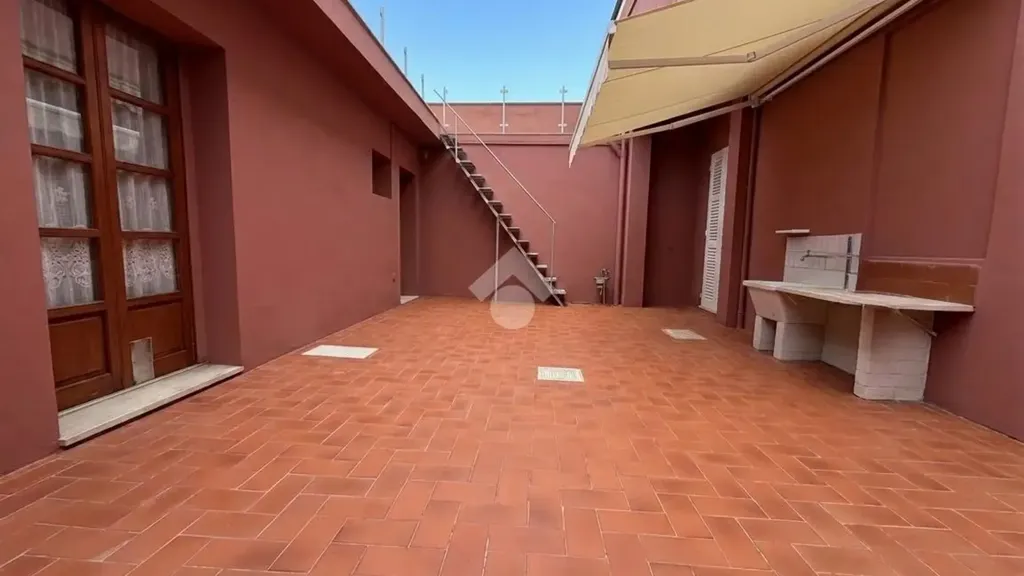 Aed - Corner Semi-Detached Villa with Private Garden in Pesaro