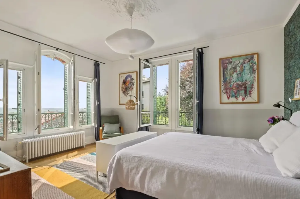 Chambres - Maison 8 pièces à Saint-Cloud