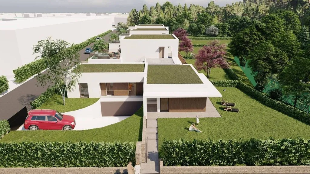 Luxury Villa with Private Garden in Almè