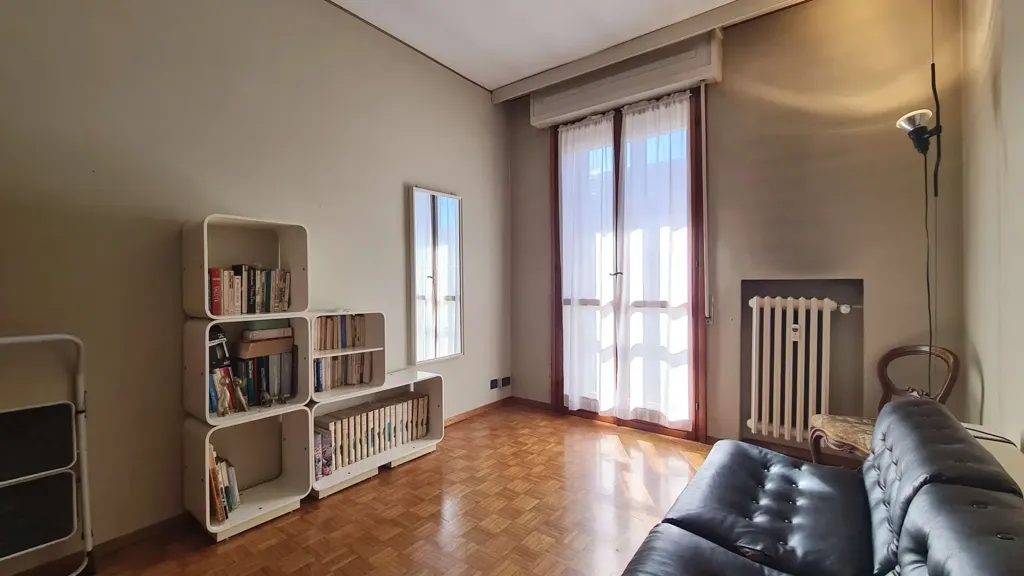 Séjour - Apartment with Balcony in Modena