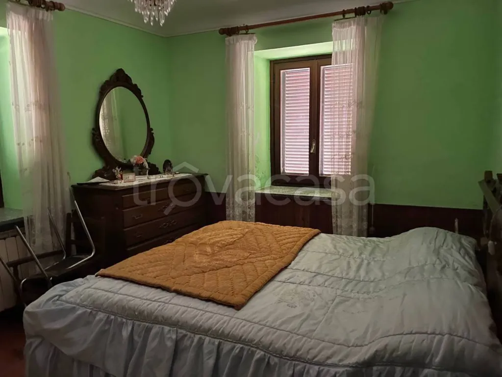 Bedrooms - Independent House with Garden in Boves