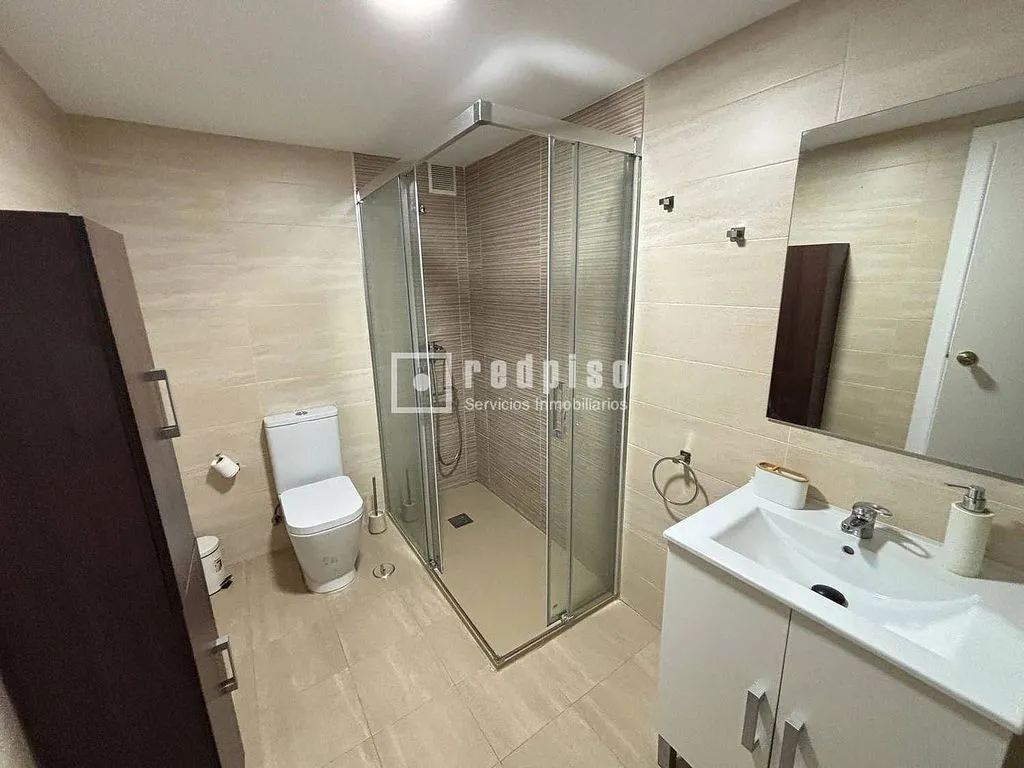 Vannitoad - Modernised Flat with Terrace in Granada