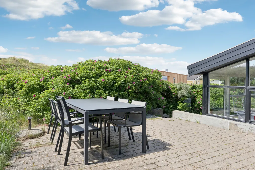 Terrass - Cottage with Sea View in Søndervig