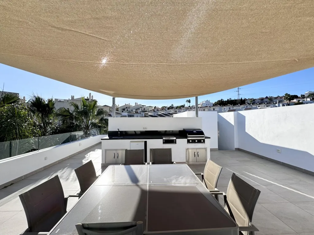 Terrasse - Luxury Villa with Pool in Estepona