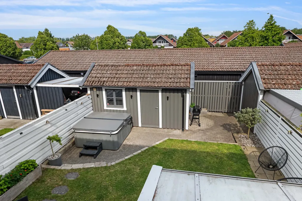 Õhuvaade - Modern Terraced House with Jacuzzi in Skåne