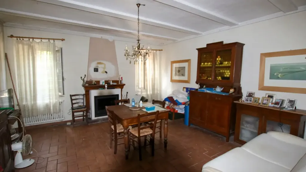 Salle à manger - Villa with Garden in Concordia Sulla Secchia