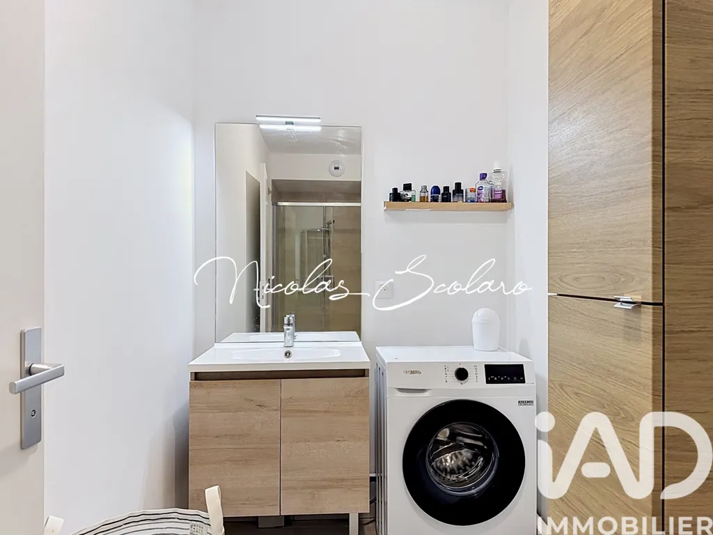 Vannitoad - New T3 Apartment with Terrace in Cavaillon