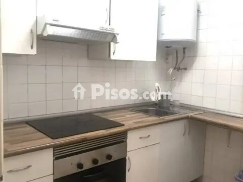Cuisine - Student-Friendly Flat in Ciudad Jardín, Córdoba