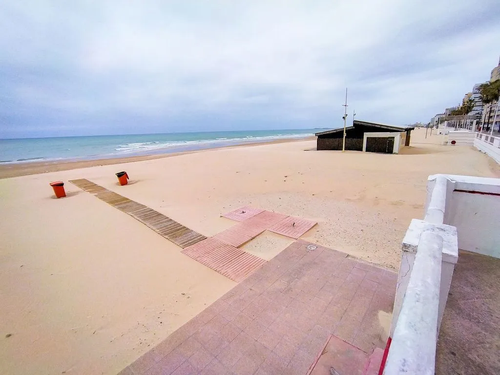 Apartment with Sea View in Cortadura
