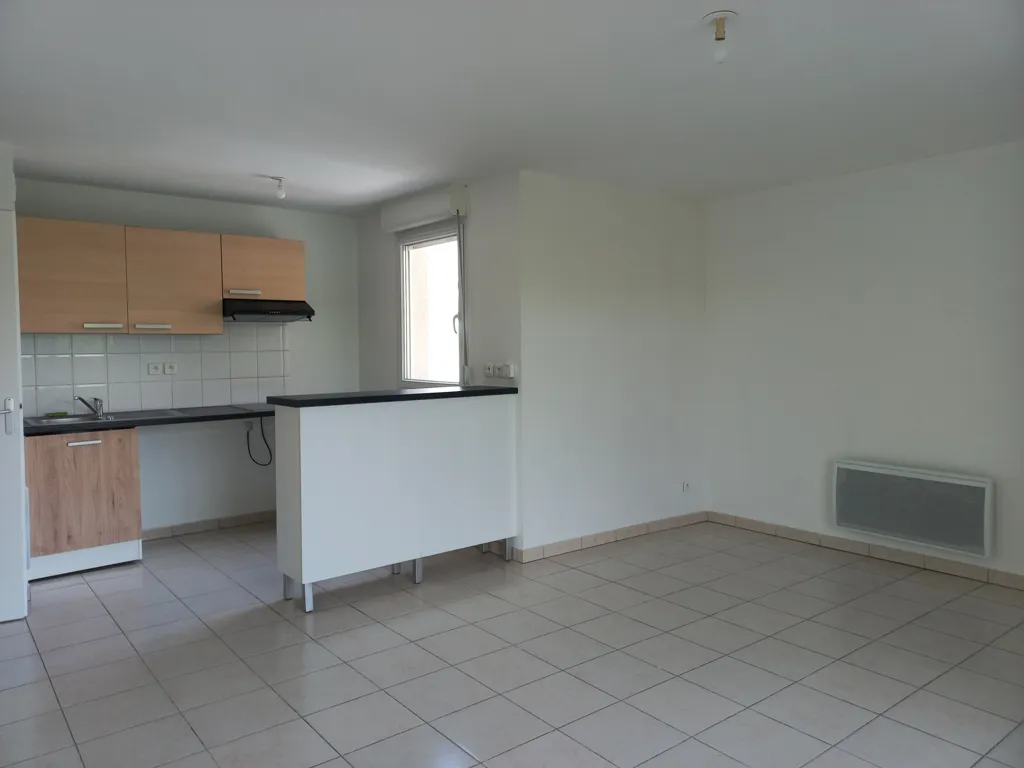 Köök - 3-Bedroom Apartment with Balcony in Vichy