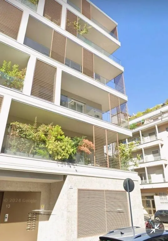 Välivaade - 1-Bedroom Flat with Corner Terrace in Milan