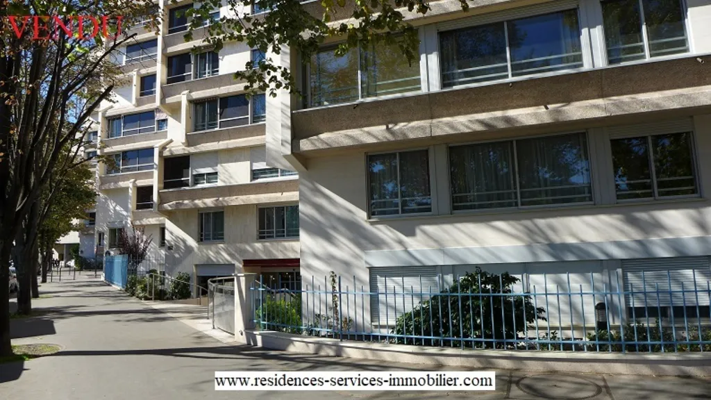 Extérieur - Appartement T2 avec Services pour Seniors à Paris 17ème