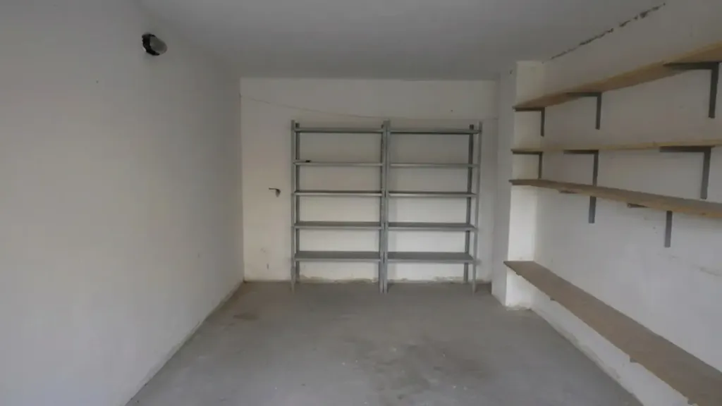 Pesuköök - Apartment with Balcony in Montevarchi
