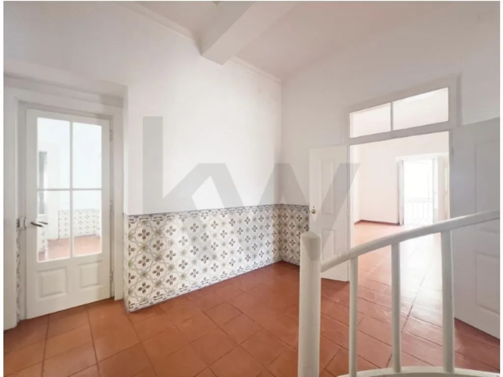 Entrée - 7-Bedroom House in Santarém's Historic Centre