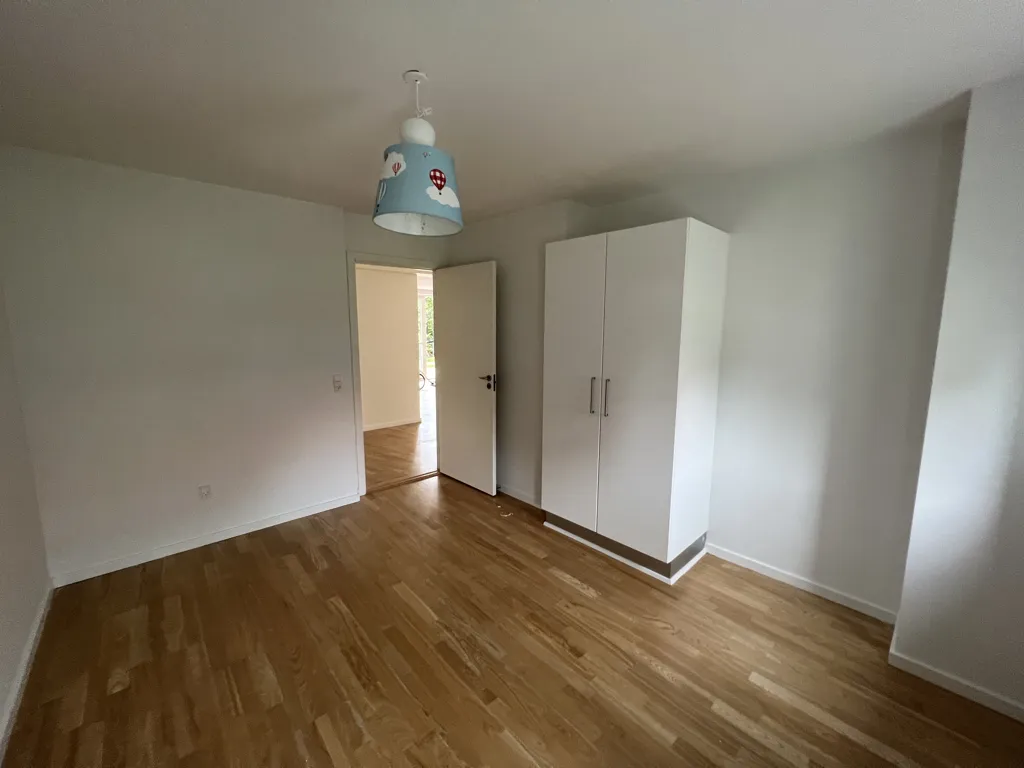 Magamistoad - Corner Flat with Private Garden in Gammel Havdrup