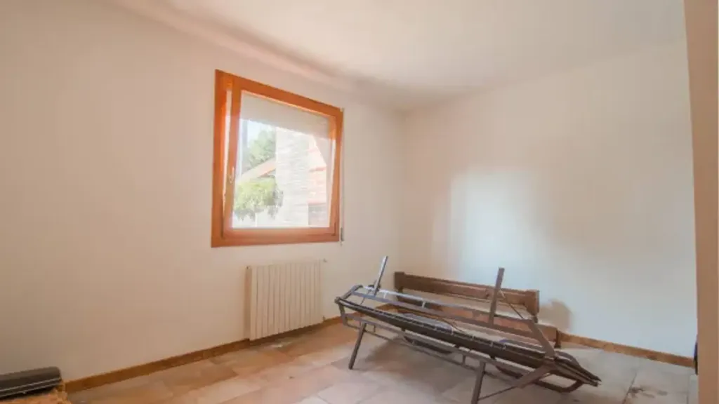 other_room