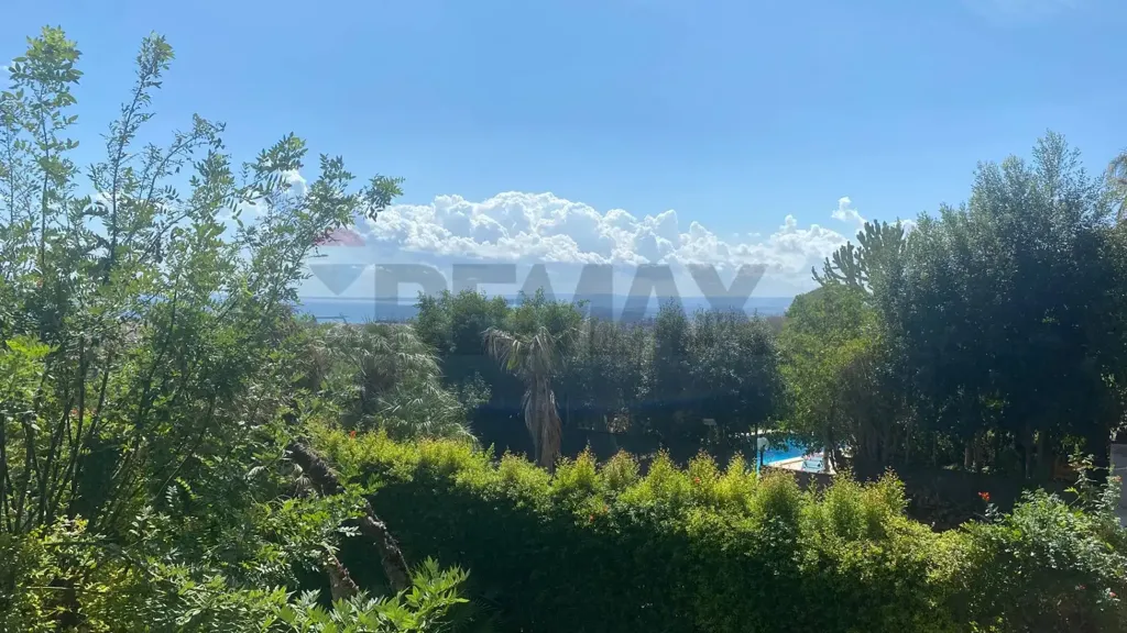 Aed - Villa with Sea View in Catania