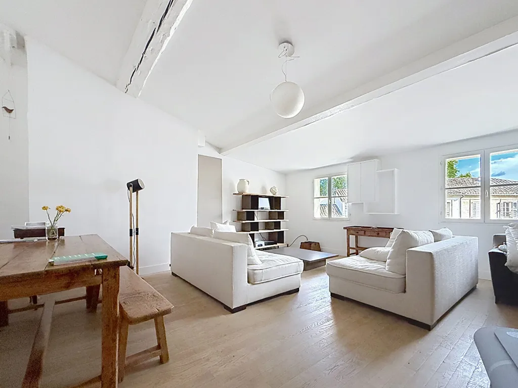 Elutuba - Flat with Views in Historic Avignon
