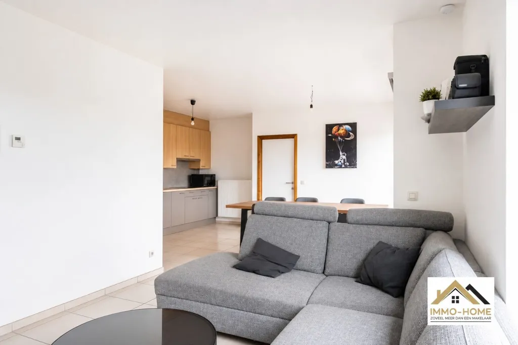 Elutuba - Bright Apartment with Terrace in Lochristi