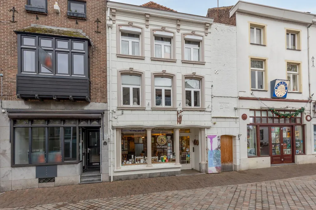 10-toaline maja asukohas Sittard