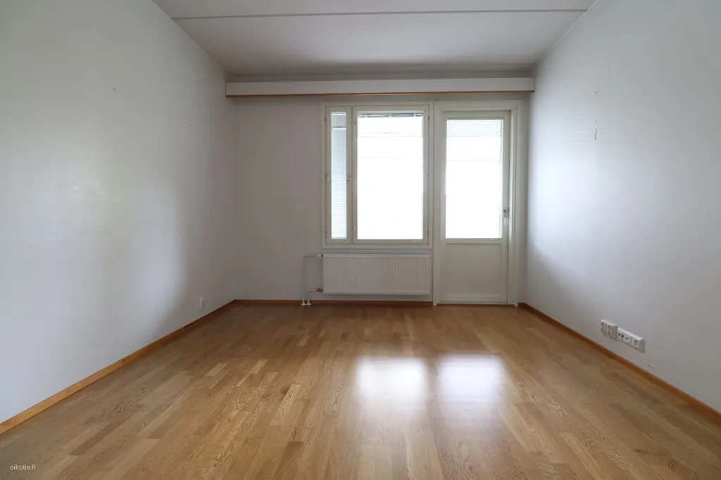 Pièces - Spacious Apartment with Balcony in Intiö, Oulu