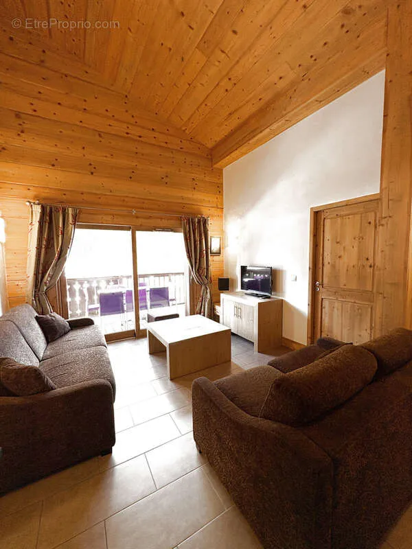 Living Room - Penthouse Apartment with South West Terrace in Châtel