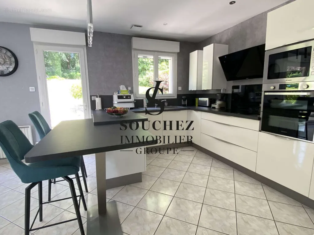 Kitchen - Semi-Pitched House with Garden in Camblain-l'Abbé