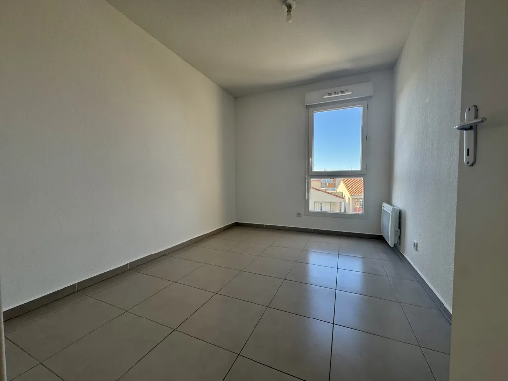 Pièces - Appartement T4 avec Terrasse et Vue Étang à Côté Bas Saint Clair