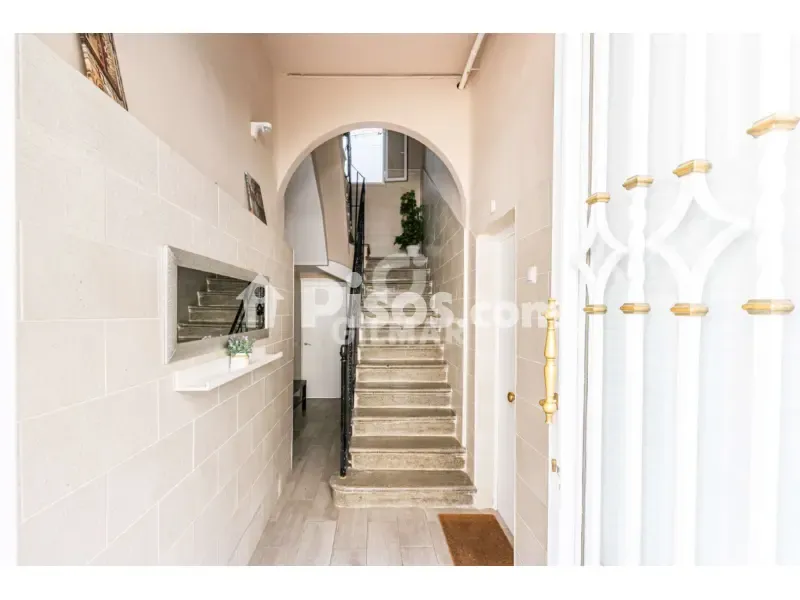 Pièces - Duplex with Patio in Puerta del Ángel, Madrid