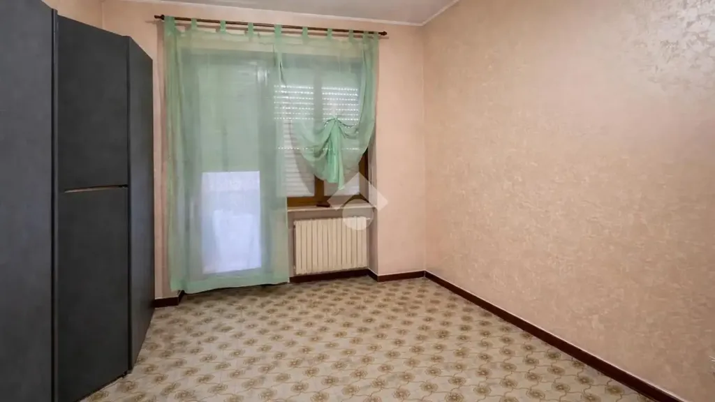 Magamistoad - Three-Bedroom Flat with Balconies in Rivalta di Torino