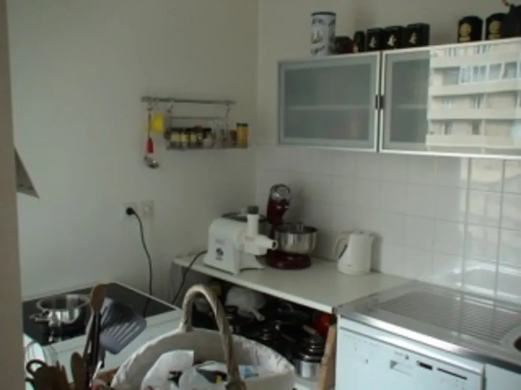 Köök - Apartment with Loggia in Petite Hollande