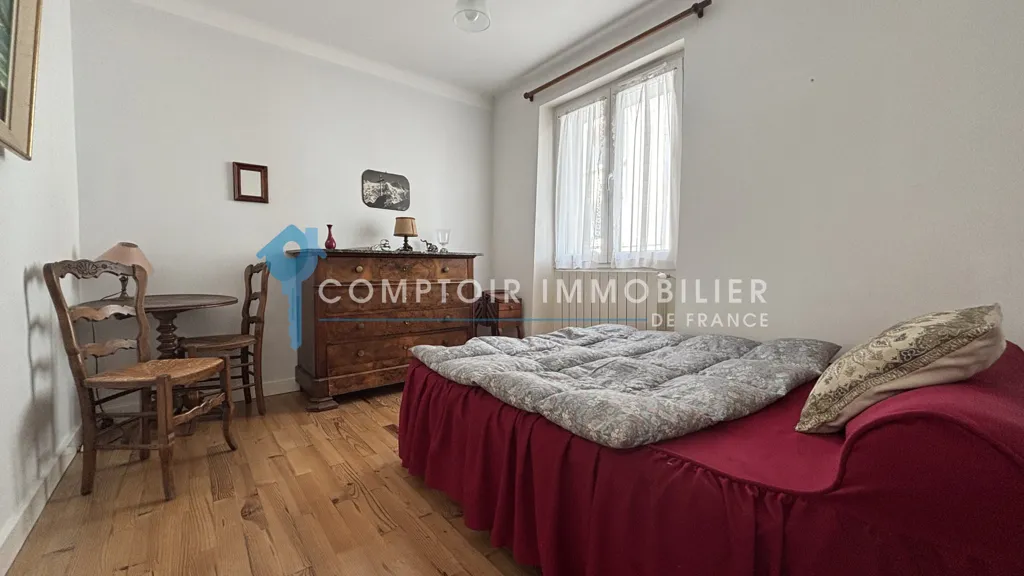 Magamistoad - Half-Timbered House with Garden in Val-de-Virieu