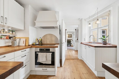 Cuisine - Historic Flat with Original Features in Copenhagen