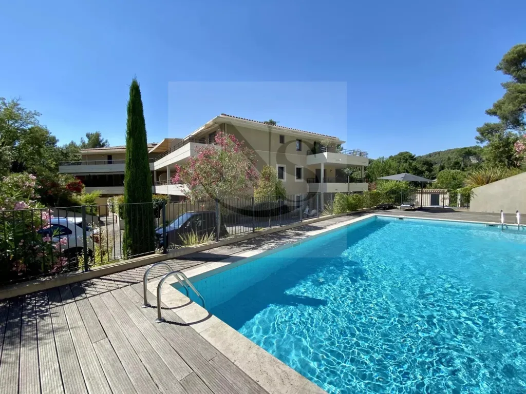 Bassein - Apartment with Terrace in Aix-en-Provence