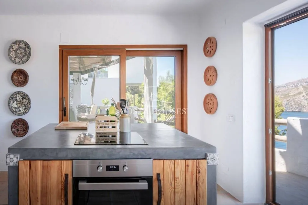Cuisine - Luxury Villa with Sea View in Javea