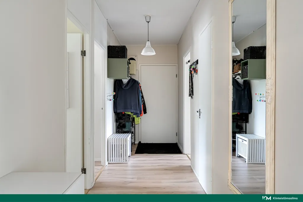 Entrée - Modernised Apartment with Terrace in Kellokoski