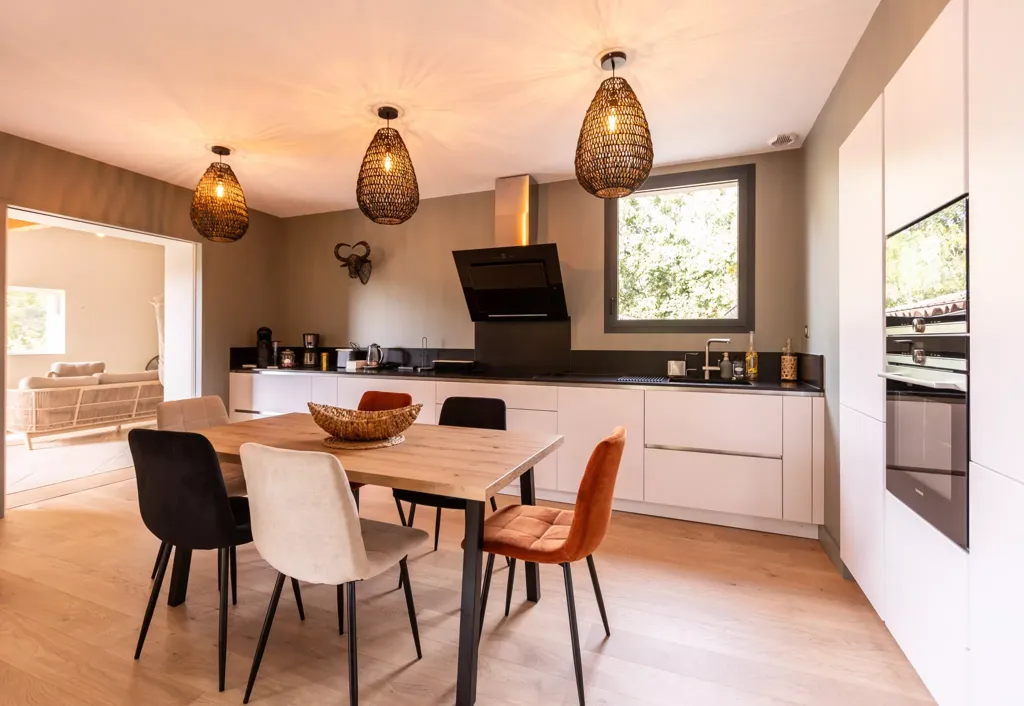 Dining Room - Exceptional Villa with River Access in Ardèche Gorges