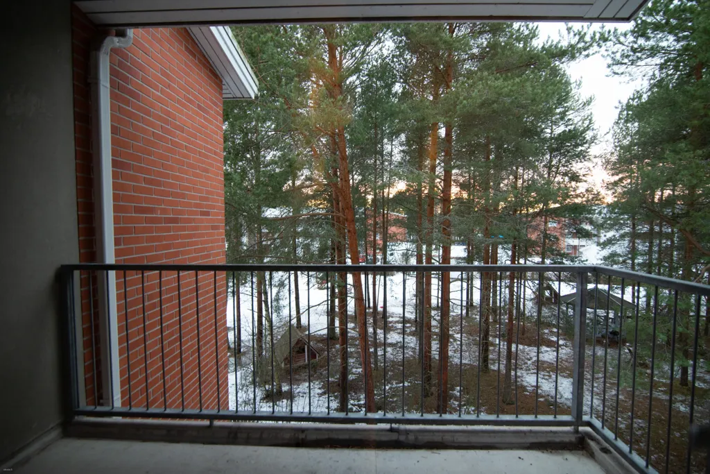 Balcon - Modern Apartment with Balcony in Kaijonharju, Oulu