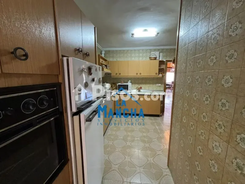 Köök - Apartment with Balcony near Albacete Fair