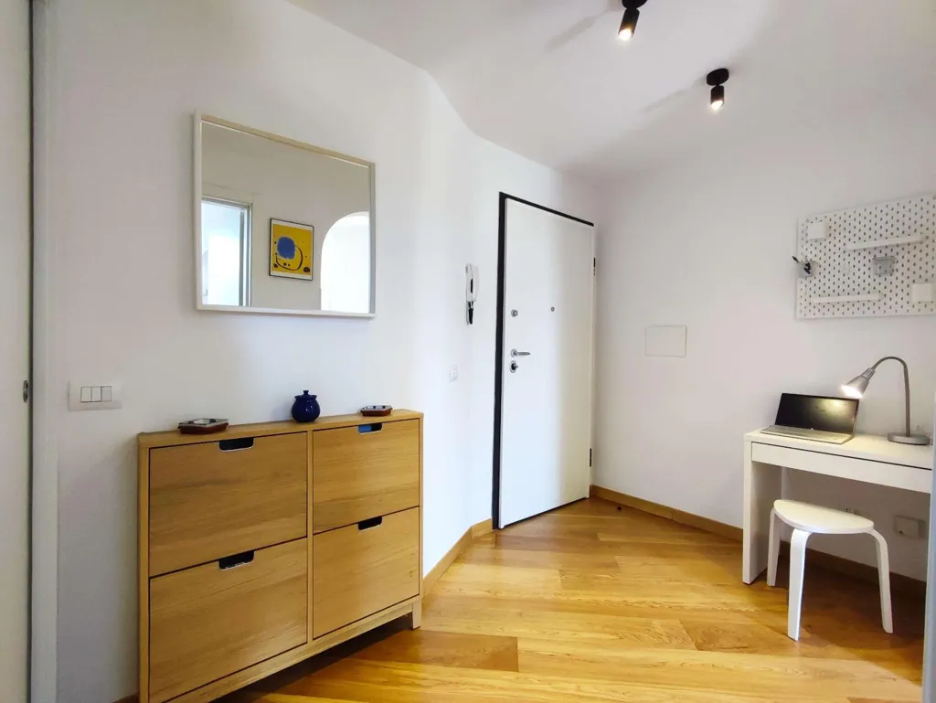 Rusticated Triplex with Garden in Florence