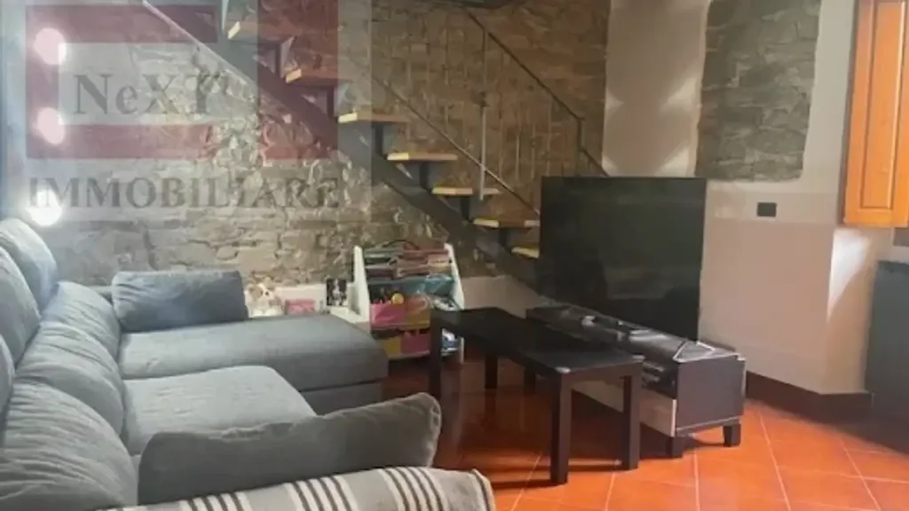 Séjour - 3-Bedroom Apartment in Quiet Centre, Rignano