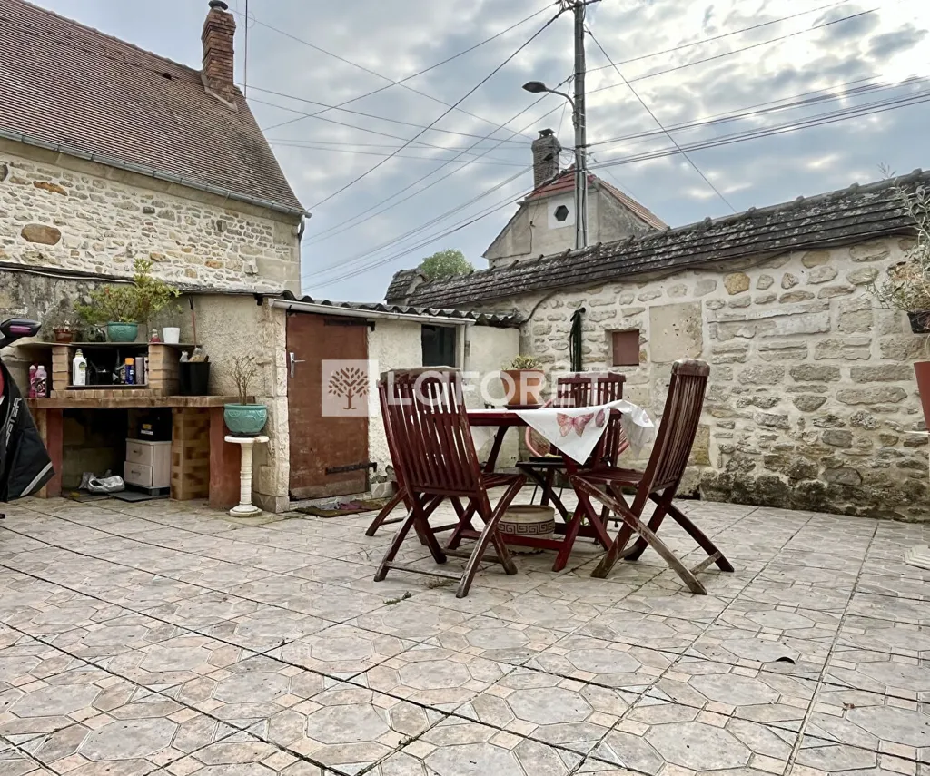 Jardin - Maison avec Garage et Jardin Clos près de Bury