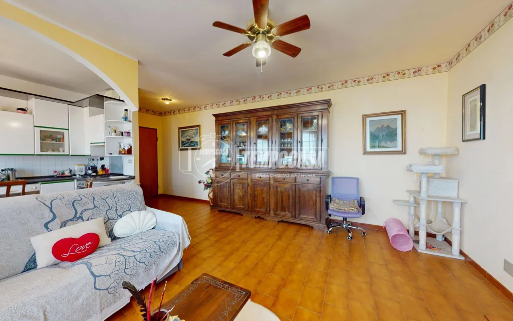 Séjour - Bright Trilocale with Balcony in Mappano
