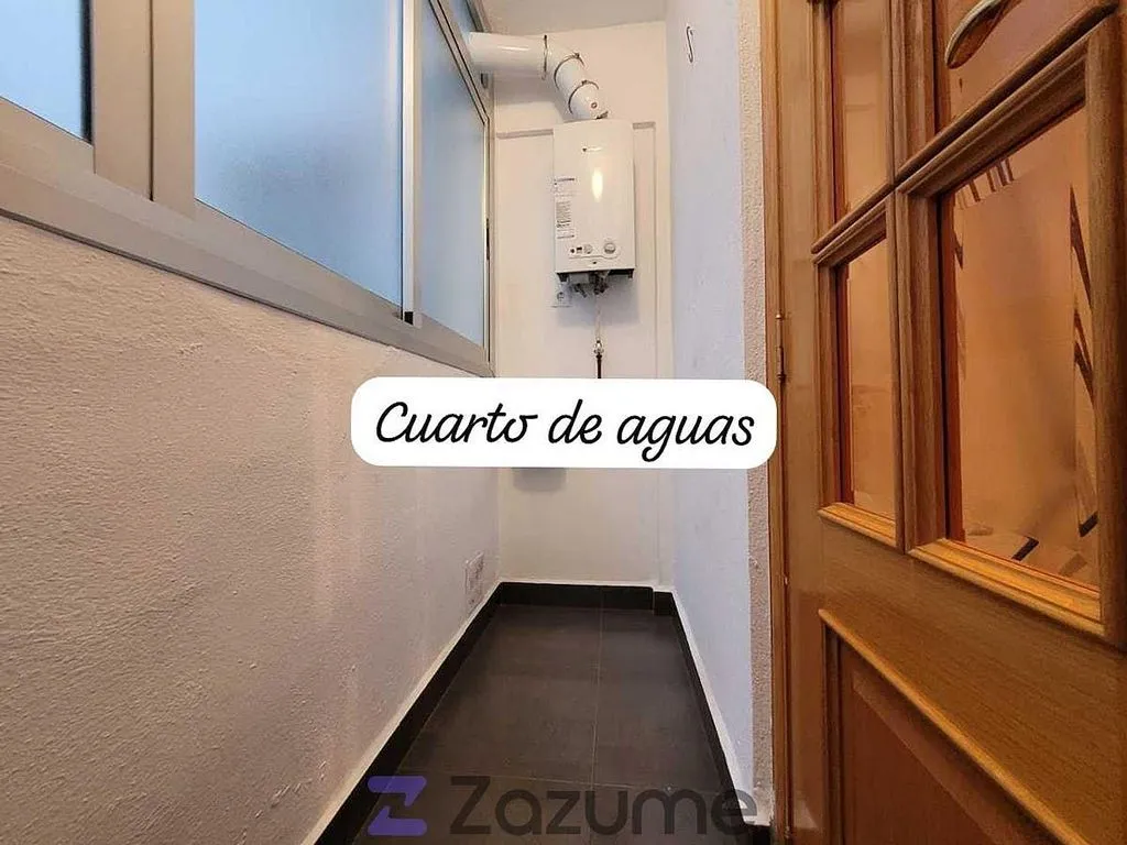 Entrée - Ample Flat with Terrace in El Grau, Valencia