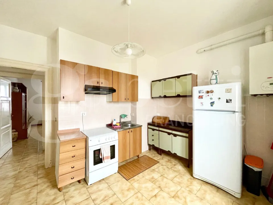 Köök - Spacious Flat with Cantina in Orte Scalo