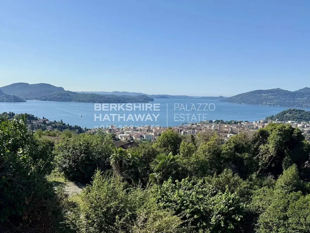 Aed - Development Land with Lake View in Verbania