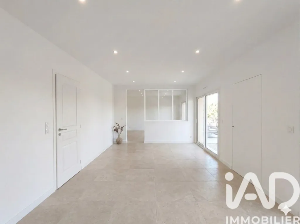 Pièces - Appartement Rez-de-Jardin avec Jardin à Bandol