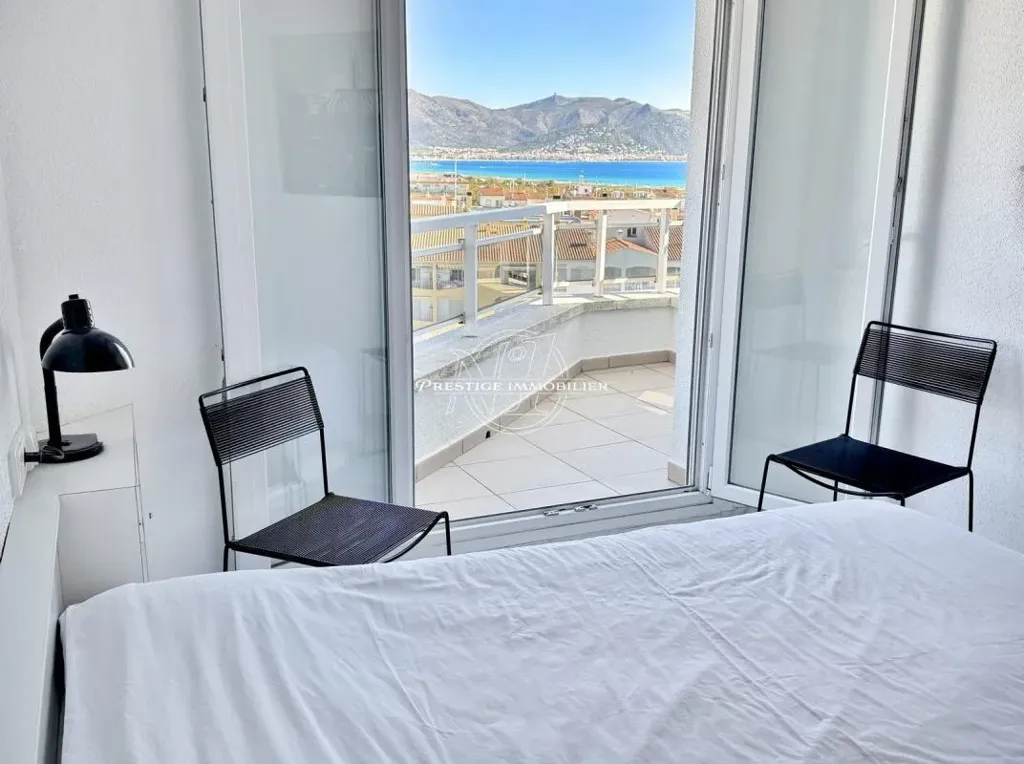 Chambres - Penthouse with Sea View in Empuriabrava