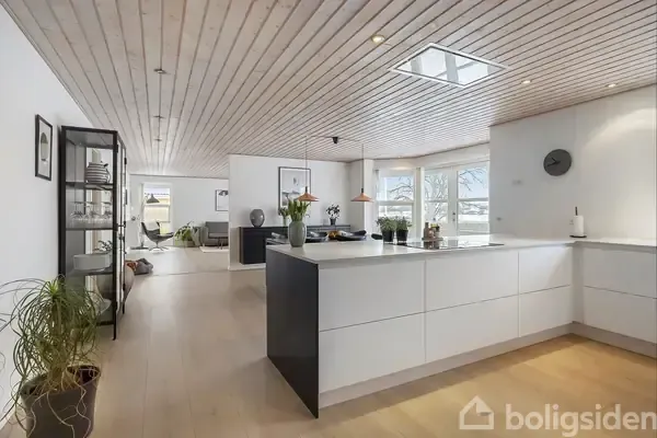 Köök - Spacious Villa with Garden View in Stenlille