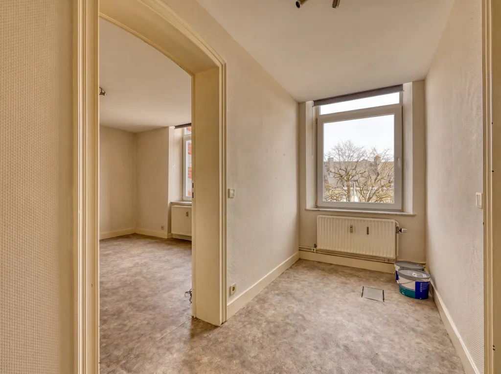Pièces - Appartement Lumineux avec Ascenseur à Paliseul